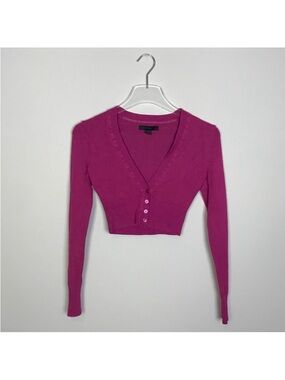 Express Cropped V-Neck Button Cardigan - Fuchsia